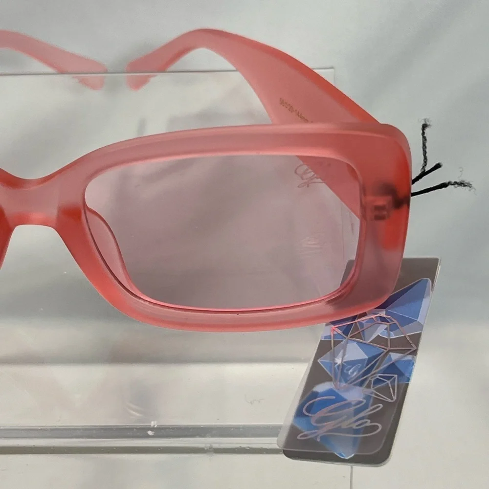 NWT GLO Solid Pink Opaque Framed Sunglasses